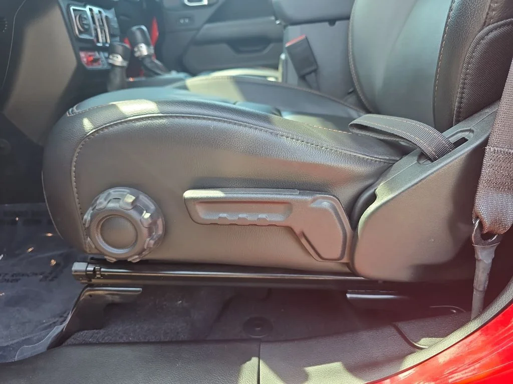 Used 2023 Red Jeep Rubicon 392 image 26
