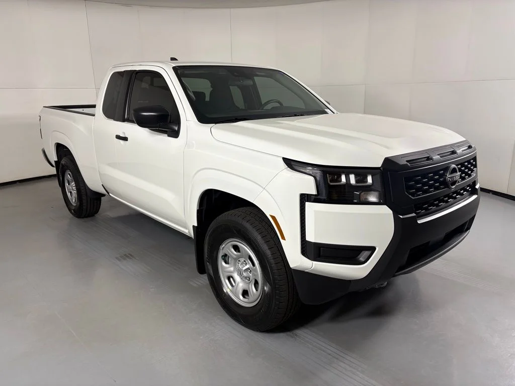 New 2026 Glacier White Nissan King Cab® S image 2