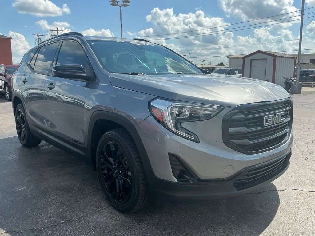 Used 2019 SATIN STEEL METALLIC GMC SLT image 4