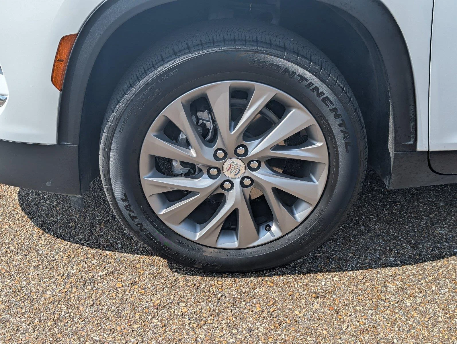 Used 2026 Summit White Buick Preferred image 9