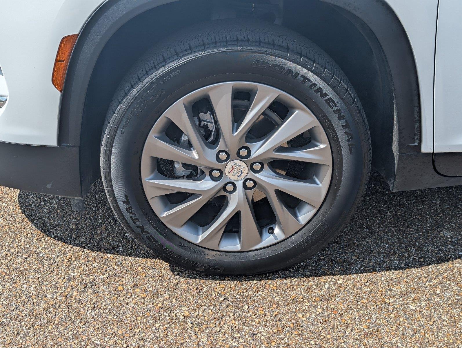 Used 2026 Summit White Buick Preferred image 9