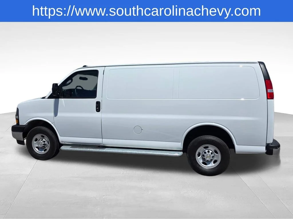 Used 2024 Summit White Chevrolet WT image 33