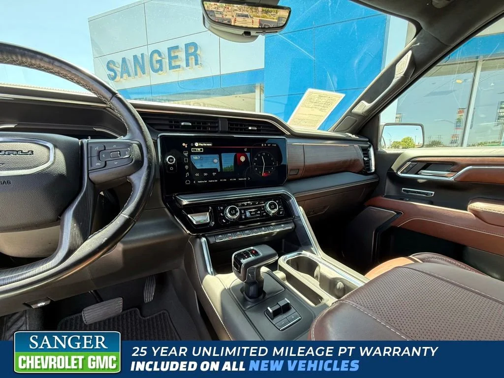 Used 2023 White Frost Tricoat GMC Denali Ultimate image 22