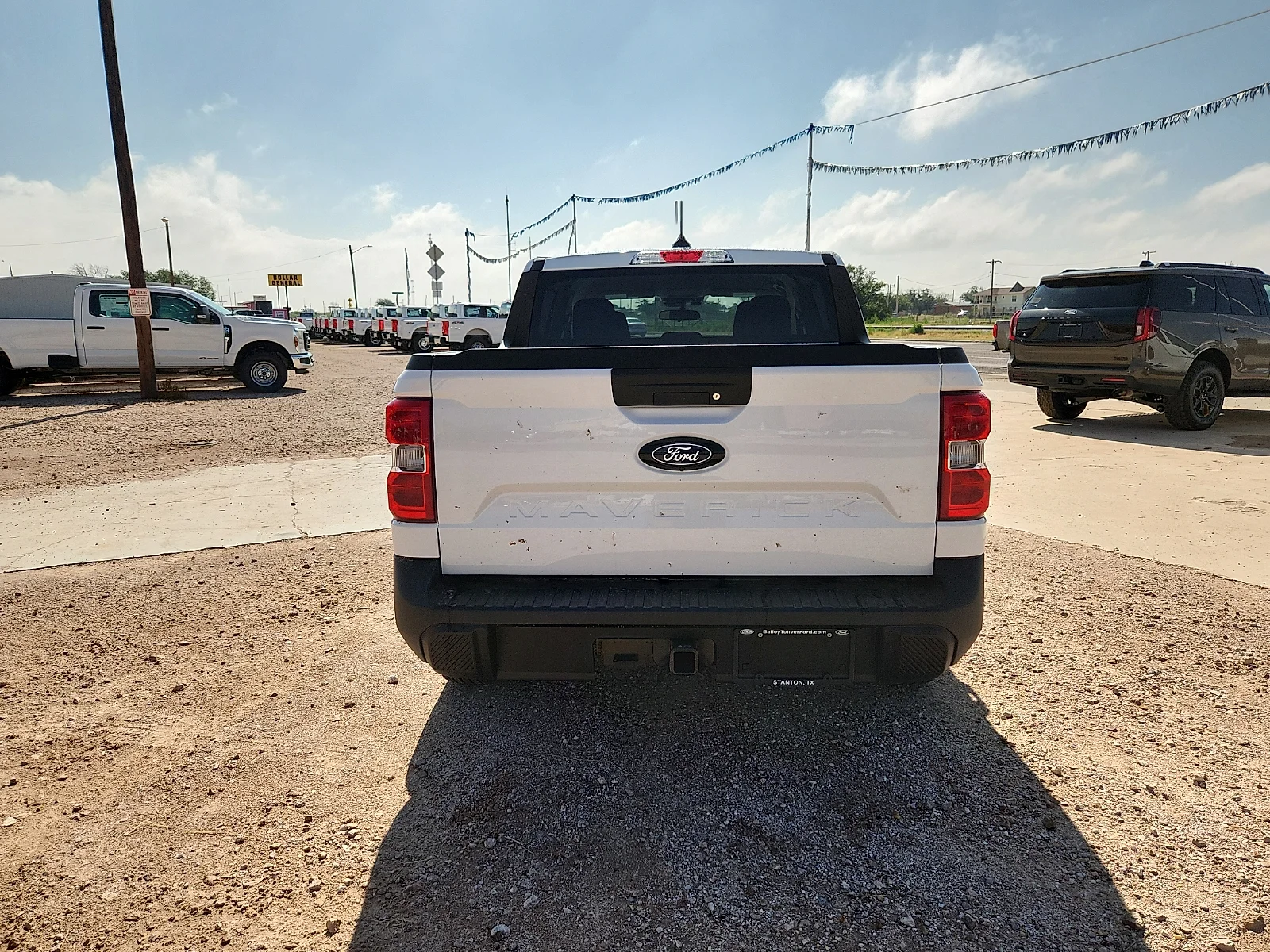 New 2026 Oxford White Ford XL image 6