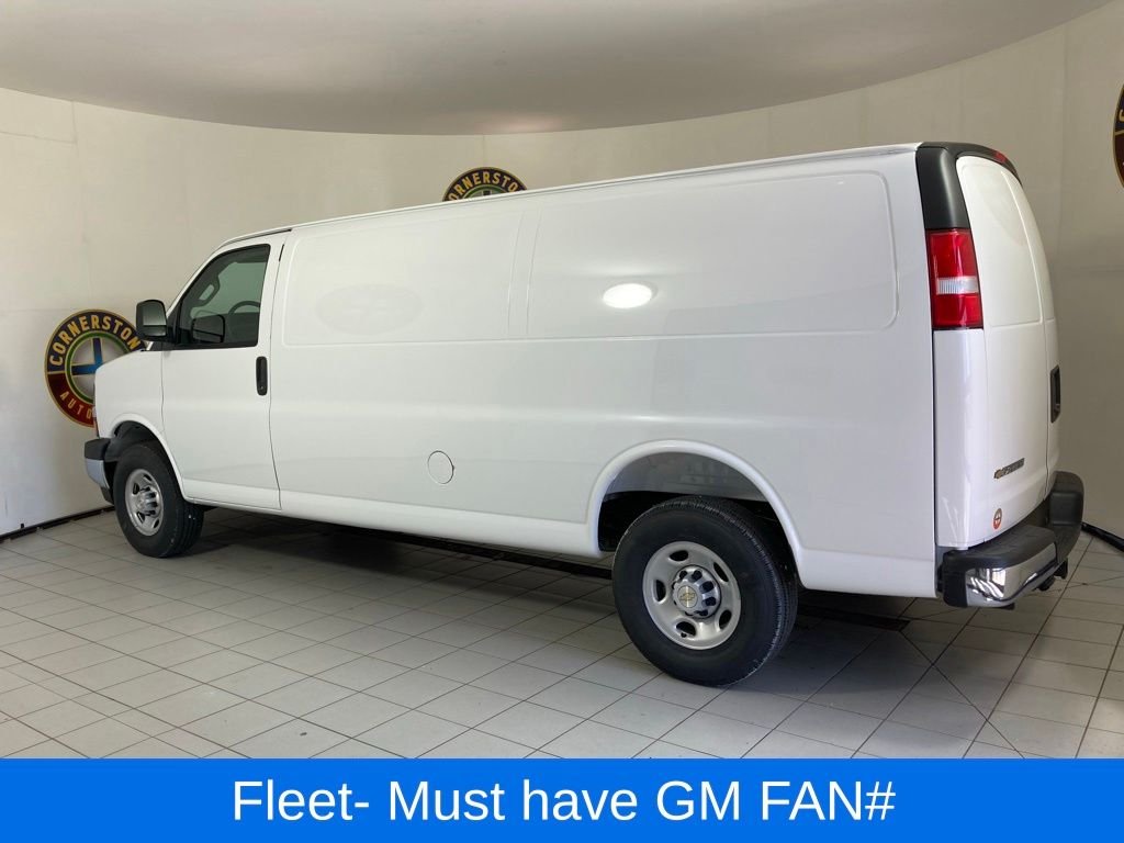 2026 Chevrolet Express Cargo Work Van - Photo 16