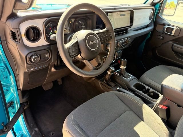 Used 2024 Pearl Jeep Sport S 4xe image 13