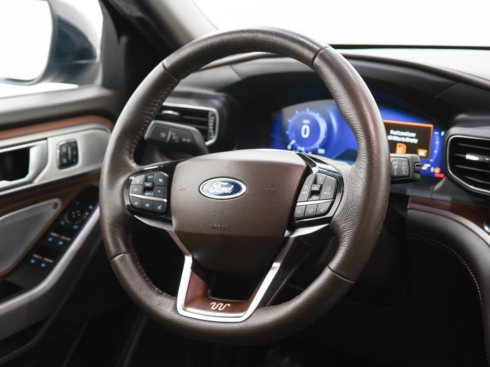 Used 2024 Blue Metallic Ford King Ranch image 14
