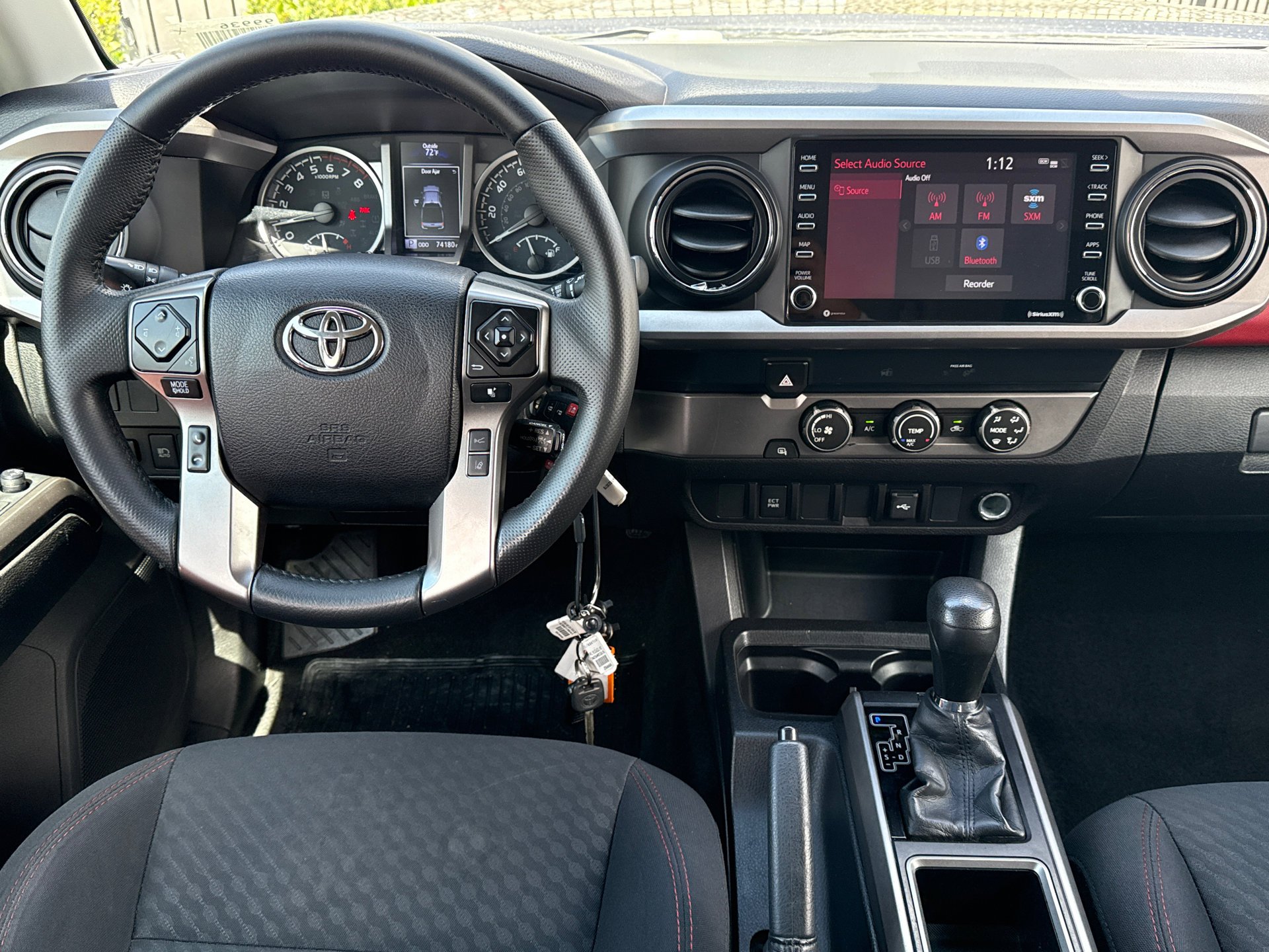 2021 Toyota Tacoma SR5 - Photo 18