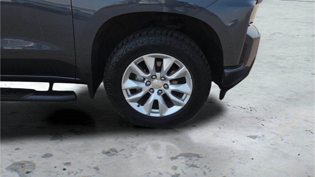Used 2021 Gray Chevrolet Custom image 74