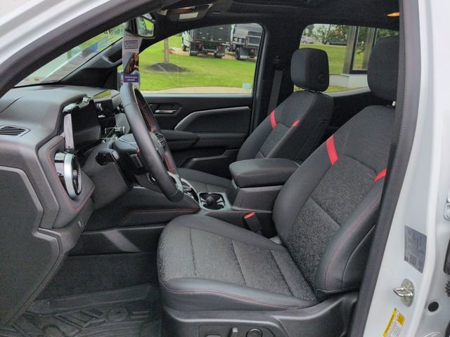 Used 2023 Summit White Chevrolet Z71 image 22