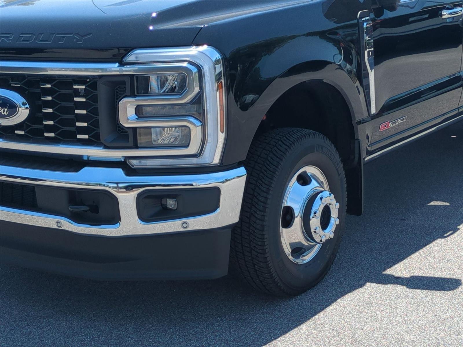 New 2026 Agate Black Metallic Ford F-350® Lariat® image 9