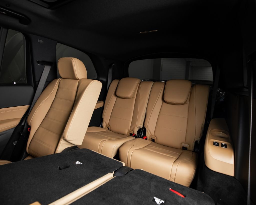 New 2026 Black Mercedes-Benz GLS 450 image 10