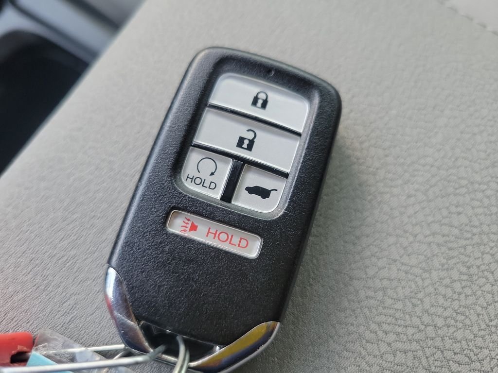 Used 2022 Lunar Silver Metallic Honda EX image 36