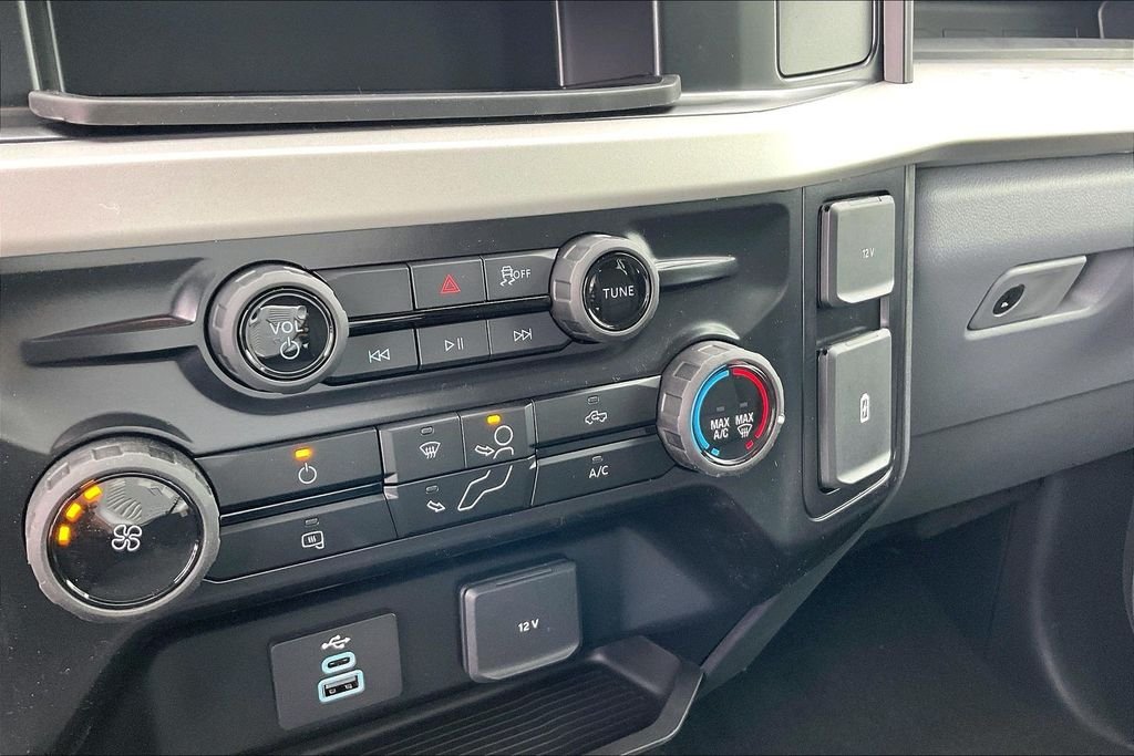 New 2026 Ford Super Duty F-250 XL 4D Crew Cab