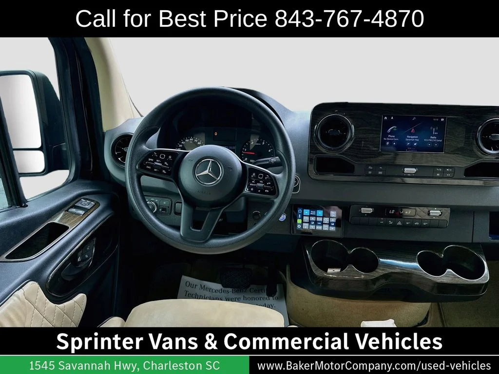 Used 2019 Jet Black Mercedes-Benz Cargo 170 WB EXT image 22
