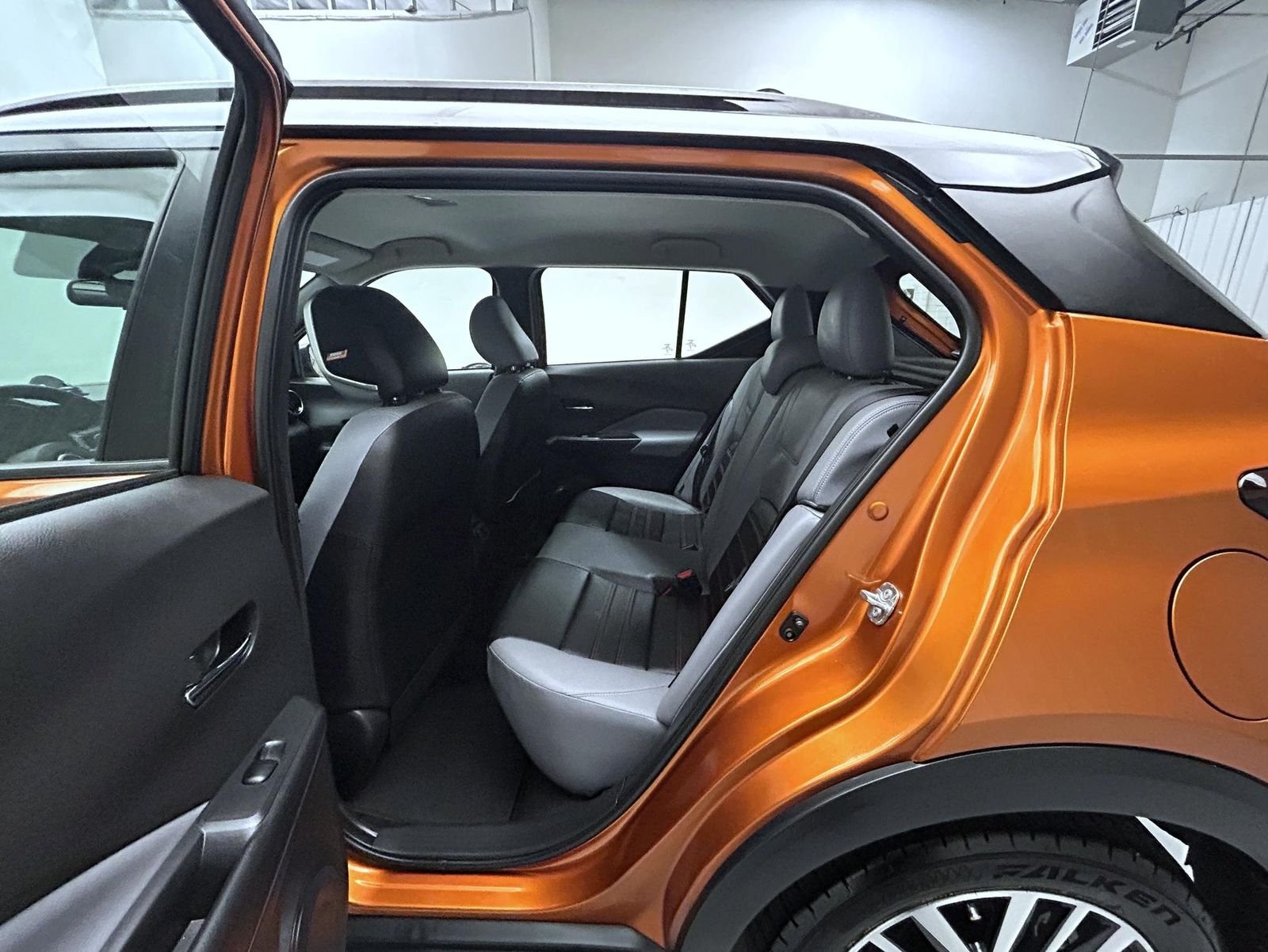 Used 2023 Orange Nissan SR image 19