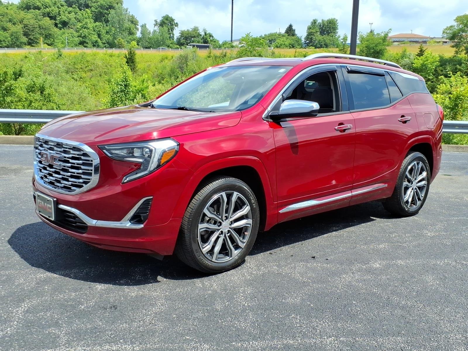 2019 GMC Terrain Denali AWD's photo