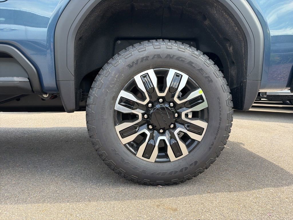 2026 GMC Sierra 2500HD Denali Ultimate - Photo 8