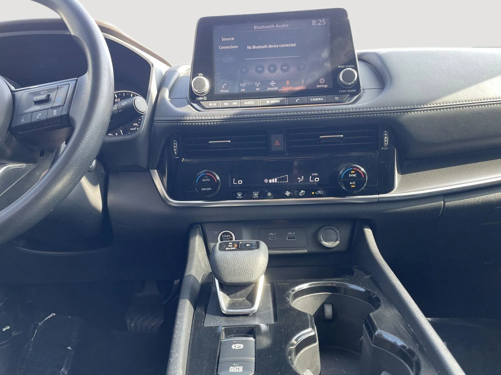 Used 2021 Pearl White Tricoat Nissan SV image 17