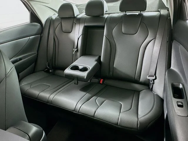 New 2026 Hyundai ELANTRA Limited