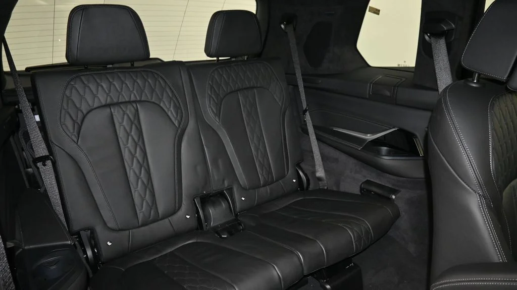2025 BMW X7 M60i - Photo 12