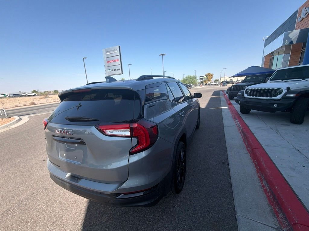 Used 2023 Silver GMC SLE image 12