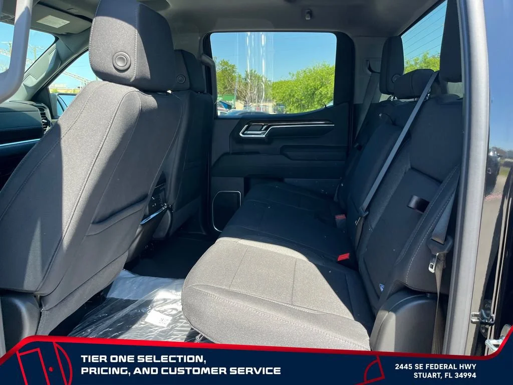 New 2026 Onyx Black GMC Elevation image 11