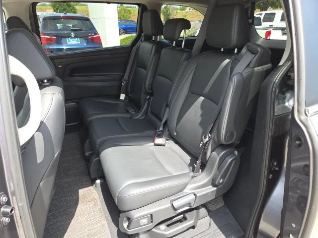 Used 2025 Modern Steel Honda EX-L image 17