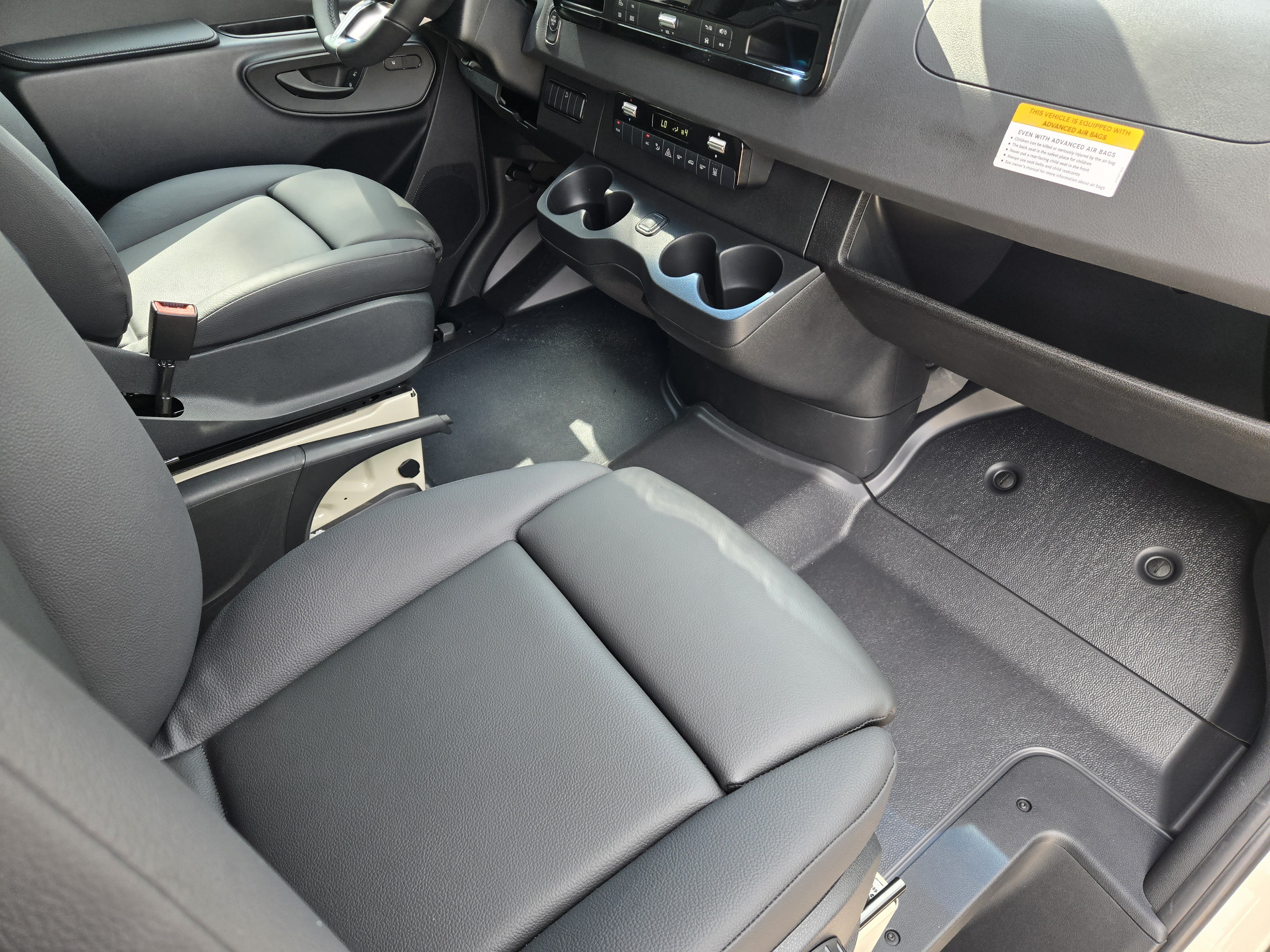 New 2026 Pebble Gray Mercedes-Benz Crew 170 WB image 21