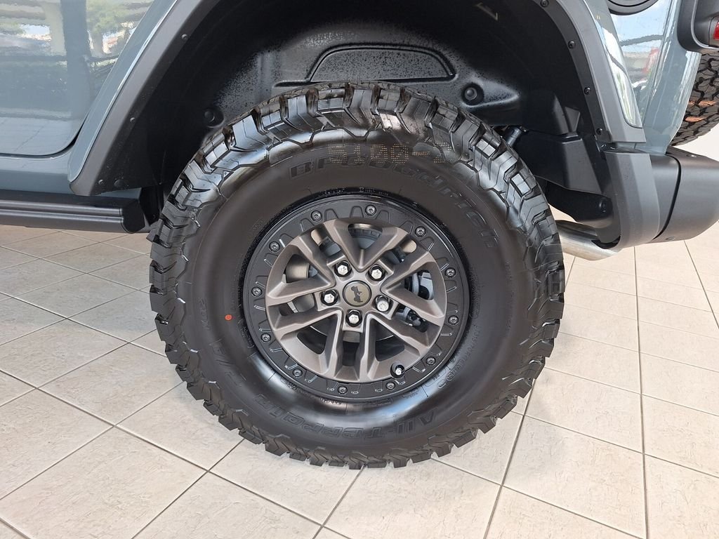 New 2025 Anvil Clear-Coat Exterior Paint Jeep Rubicon 392 image 18