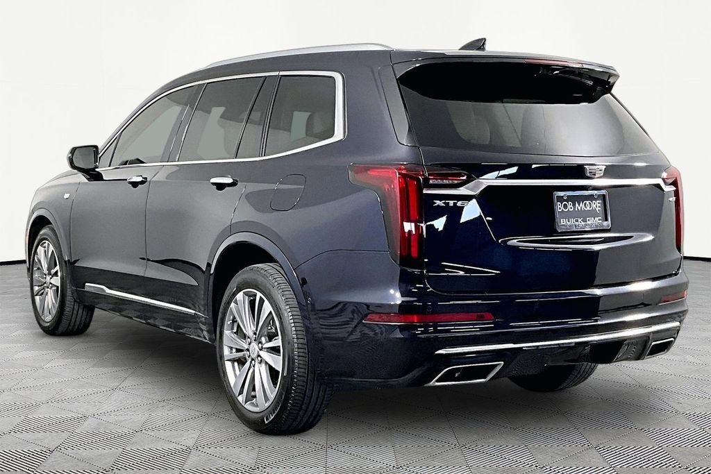 Used 2021 Blue Cadillac Premium Luxury image 4