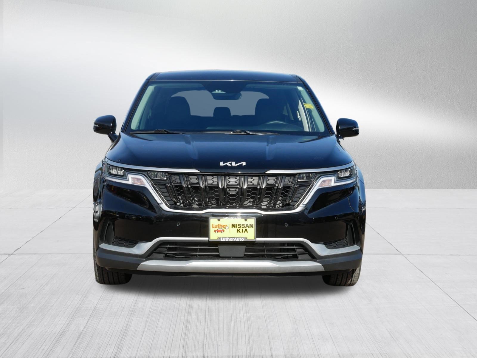 Certified 2024 Kia Carnival EX with VIN KNDNC5H38R6360085 for sale in Inver Grove, Minnesota