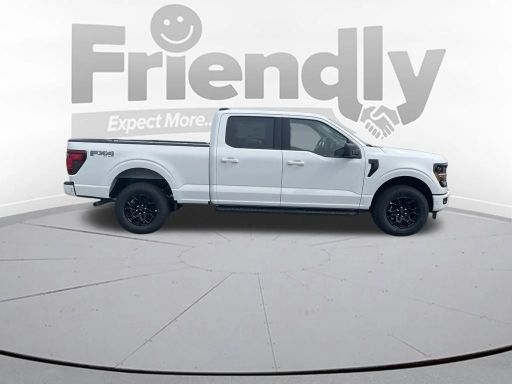 New 2026 Oxford White Ford XLT image 4