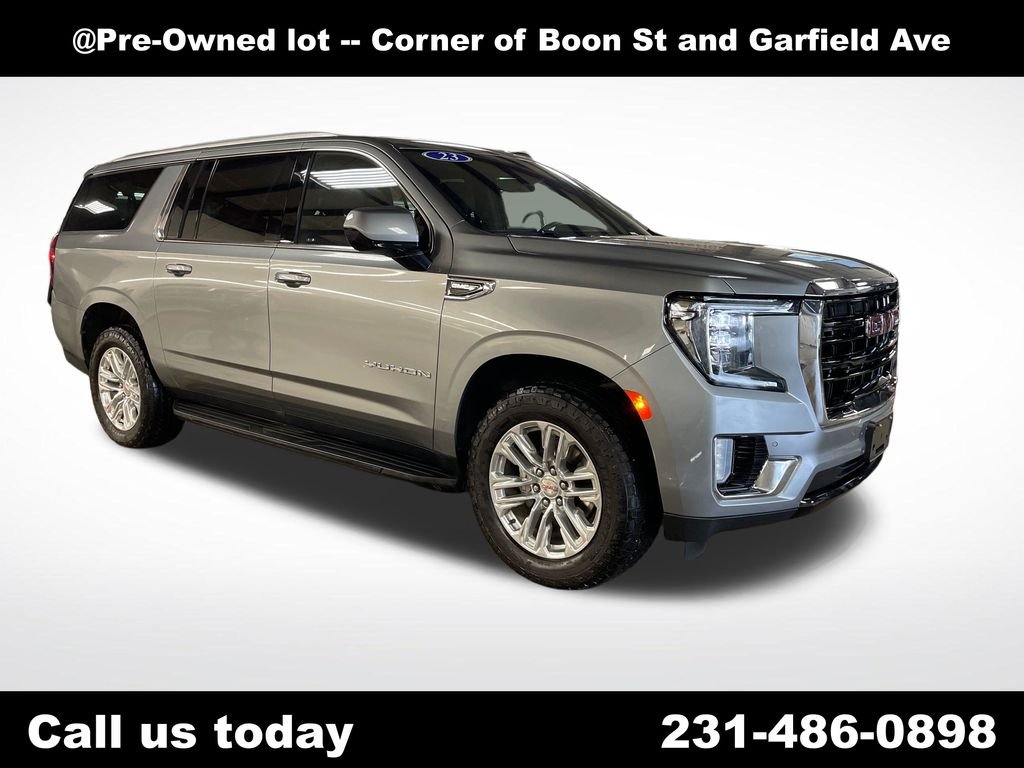 Used 2023  GMC SLE image 7