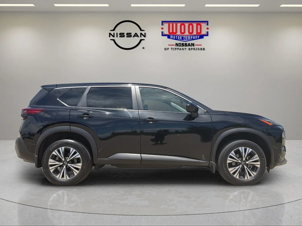Used 2023 Super Black Nissan SV image 2