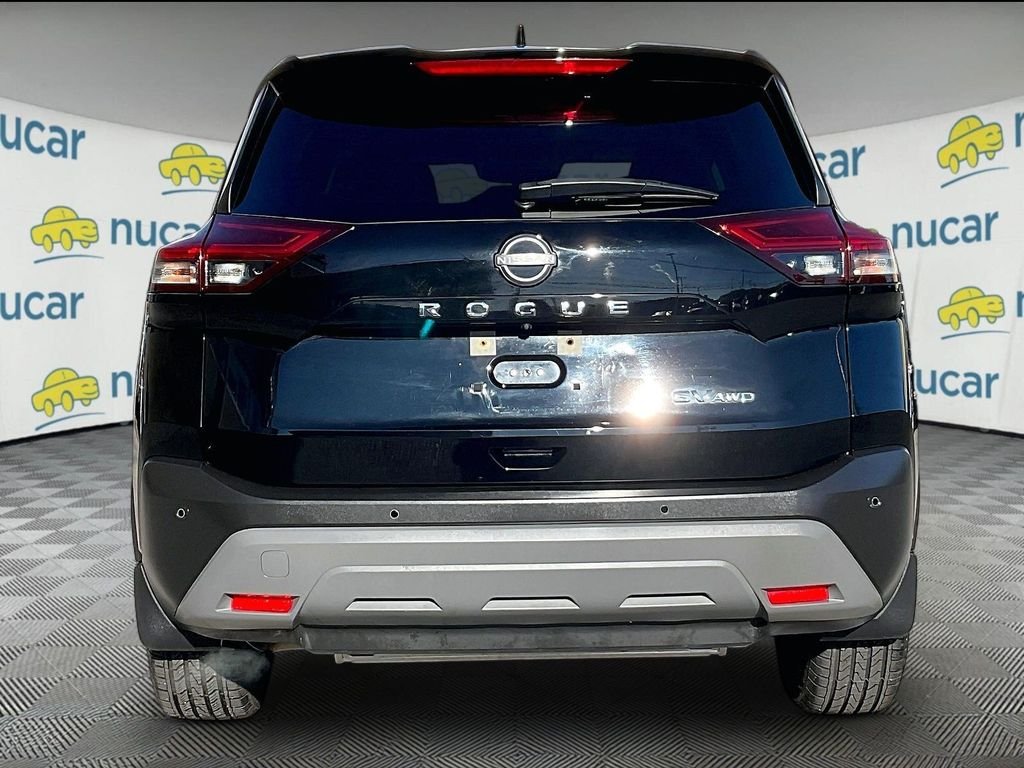 Used 2023 Black Nissan SV image 5