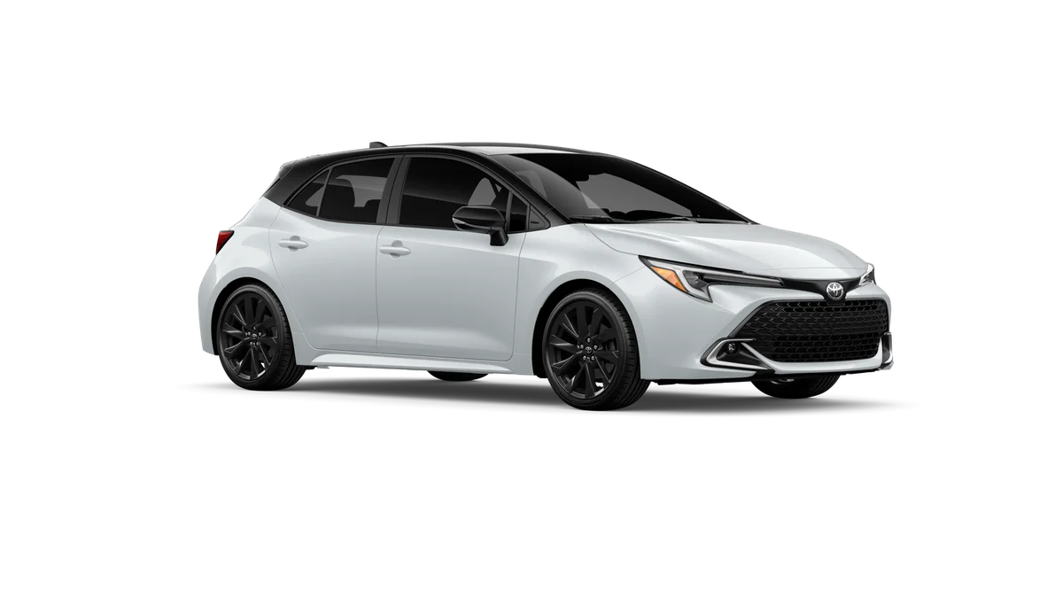 New 2027 Wind Chill Pearl with Black roof Toyota XSE image 14