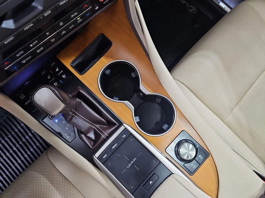 Used 2020 Red Lexus 350 image 27