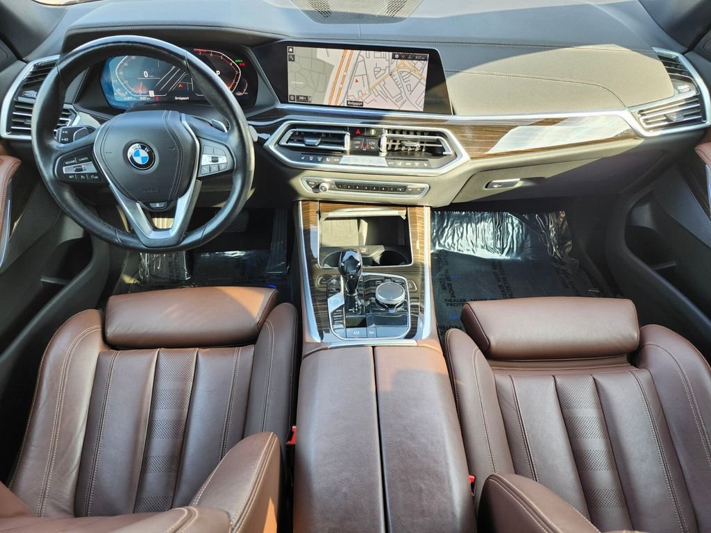 Used 2021 Gray BMW xDrive40i image 13