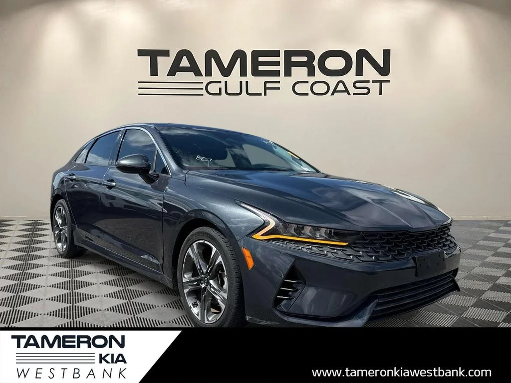 2021 Kia Optima EX FWD's photo