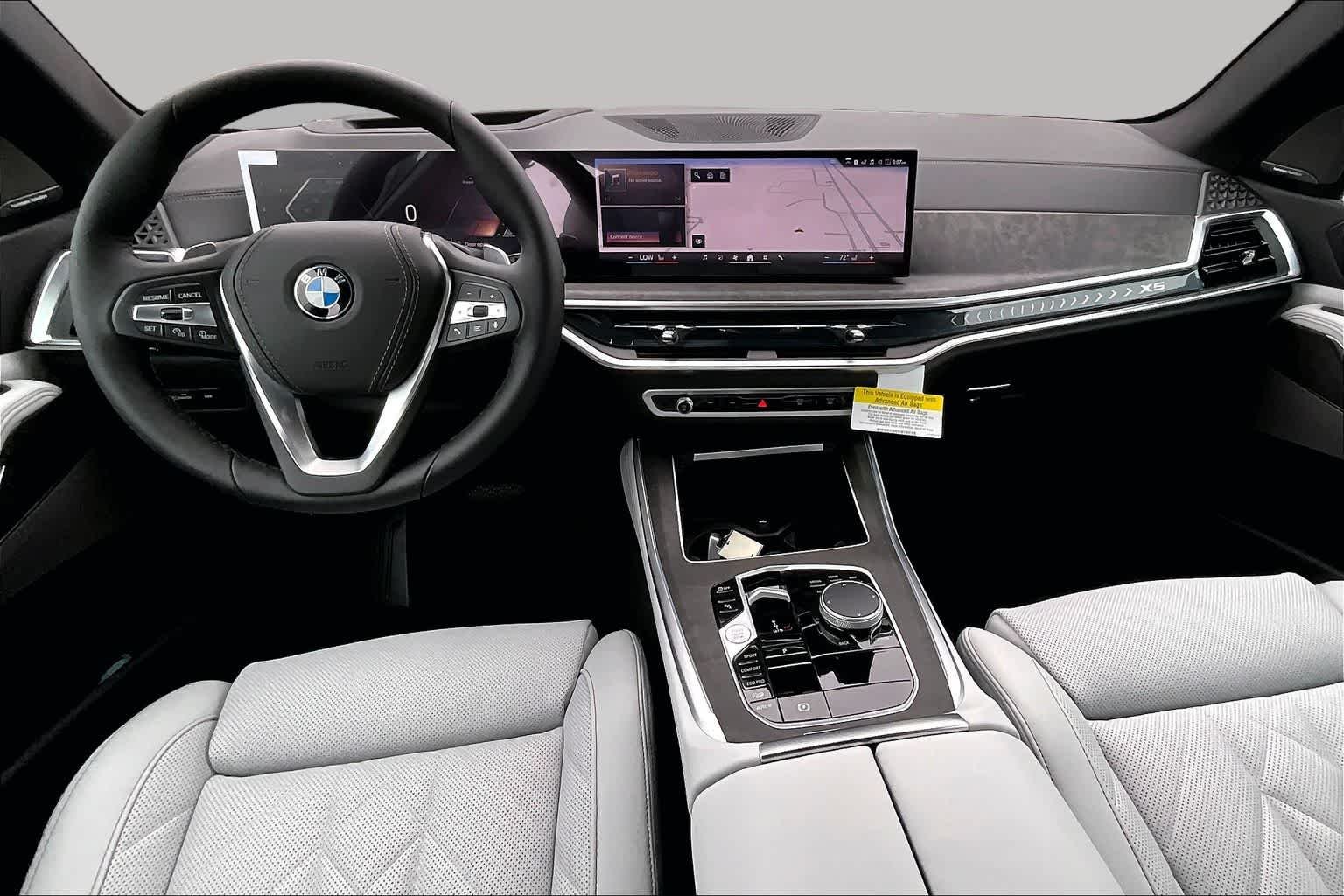 New 2026 Skyscraper Grey Metallic BMW xDrive40i image 5
