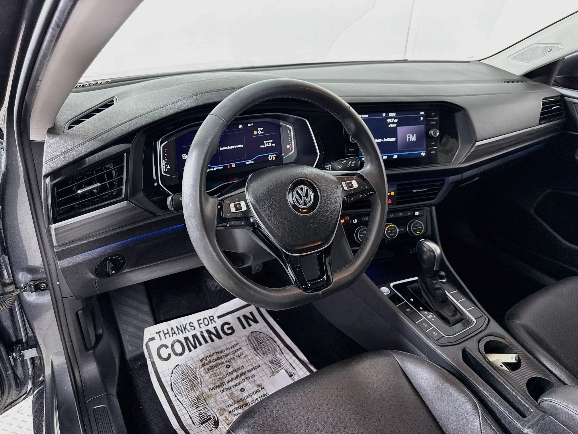 Used 2020 Platinum Gray Metallic Volkswagen SEL image 9