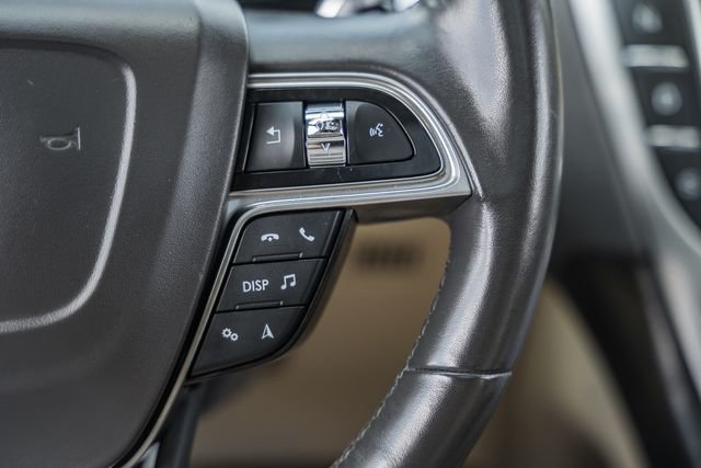 Used 2019 Brown Metallic Lincoln Reserve image 28
