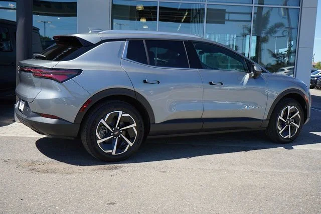 2026 Chevrolet Equinox EV 2LT - Photo 9
