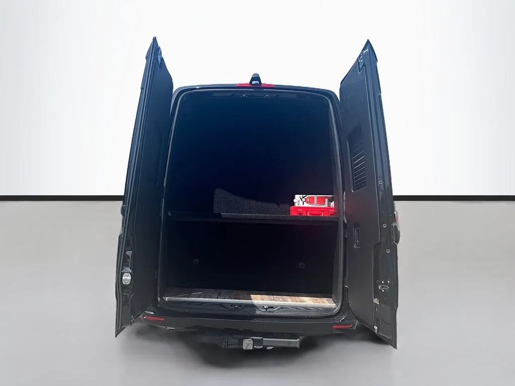 Used 2022 Black Mercedes-Benz Cargo 170 WB image 10