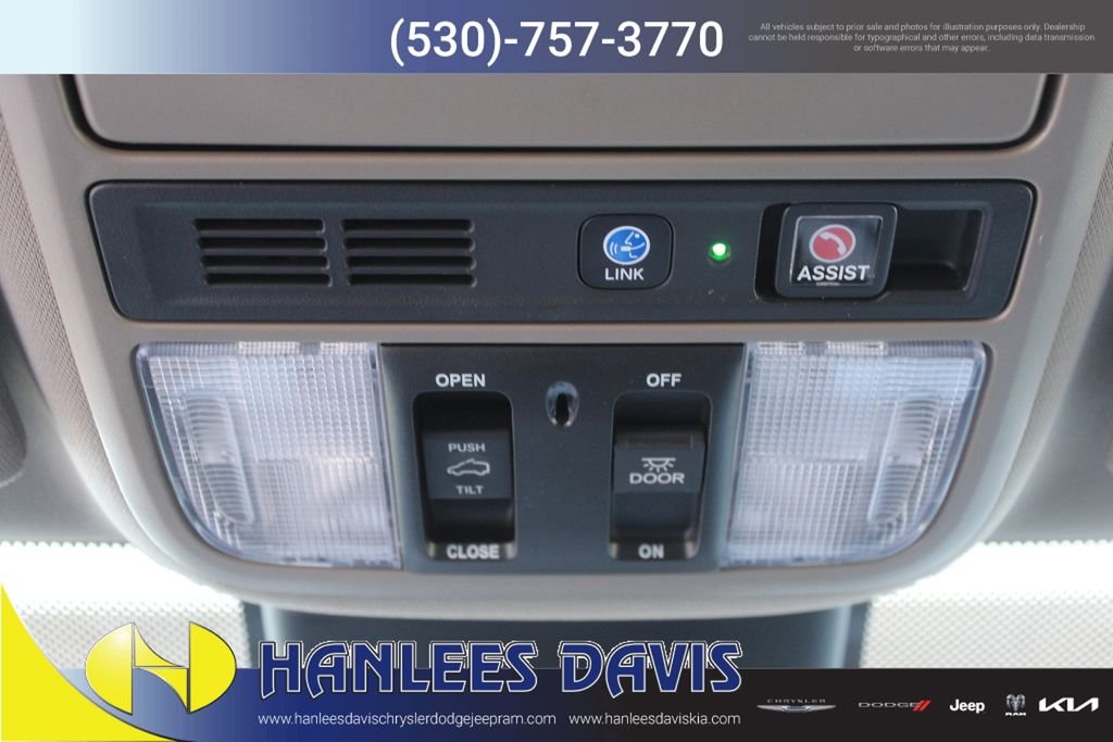 Used 2023  Honda Touring image 26