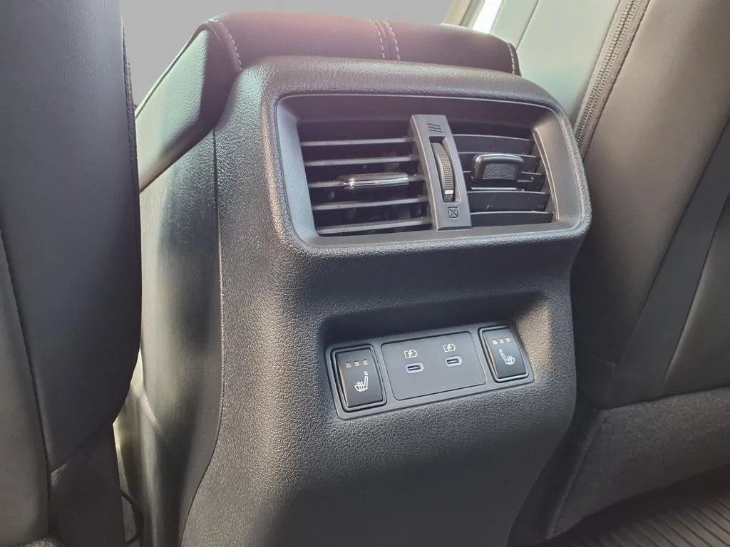 New 2026 Everest White Pearl TriCoat Nissan Platinum image 22