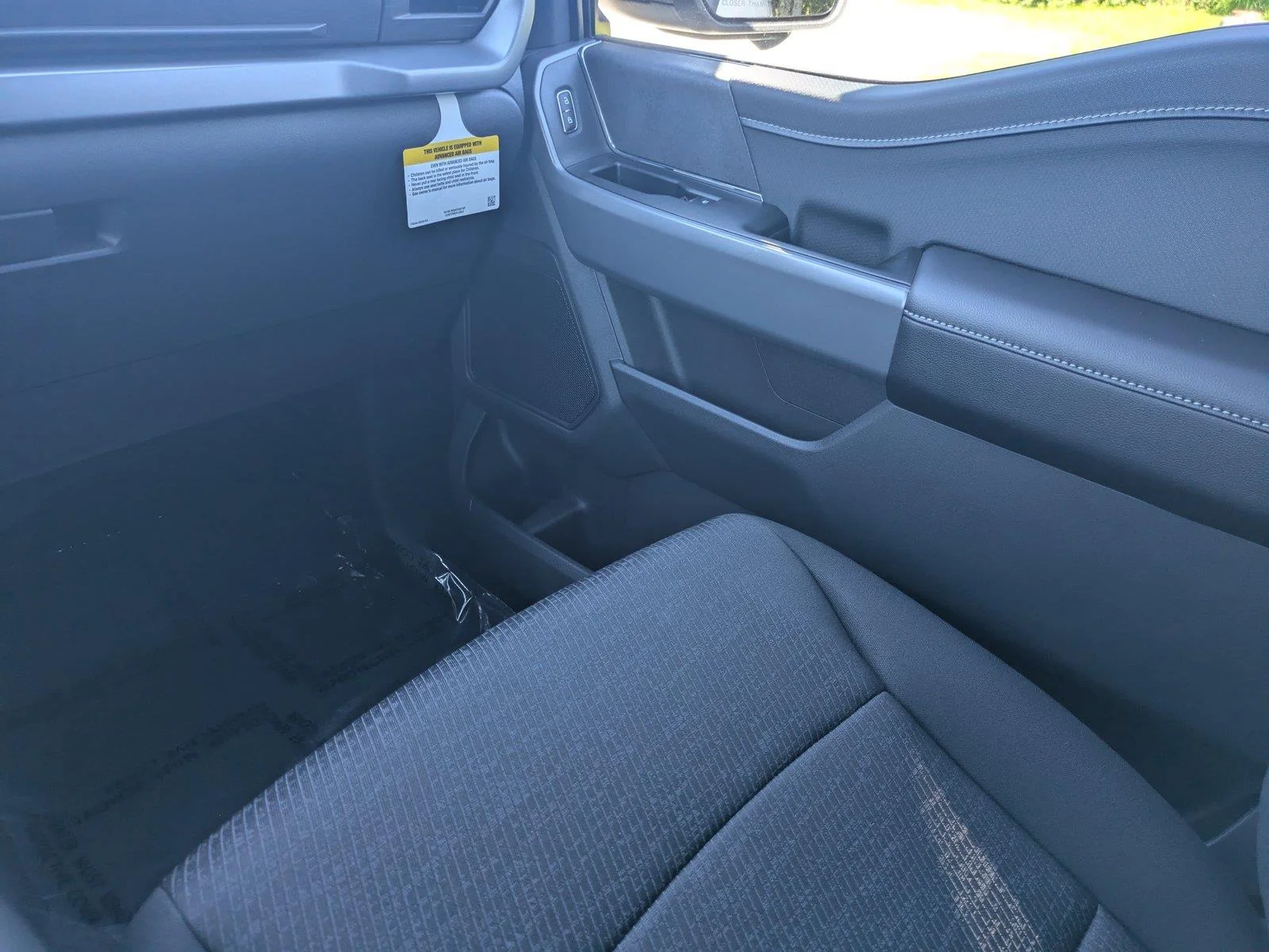 New 2026 Oxford White Ford XLT image 18