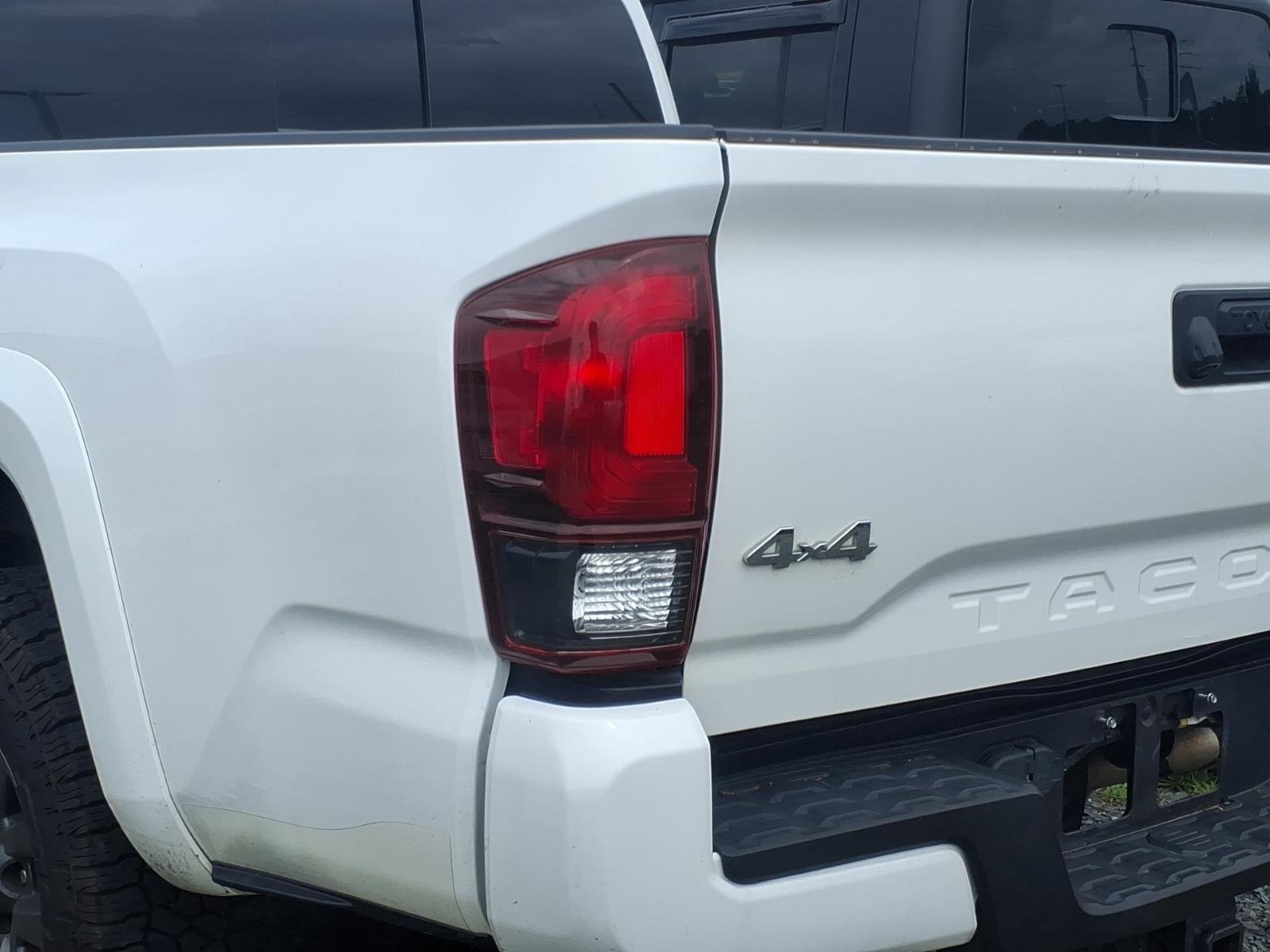 Used 2023 Ice Cap Toyota SR5 image 13