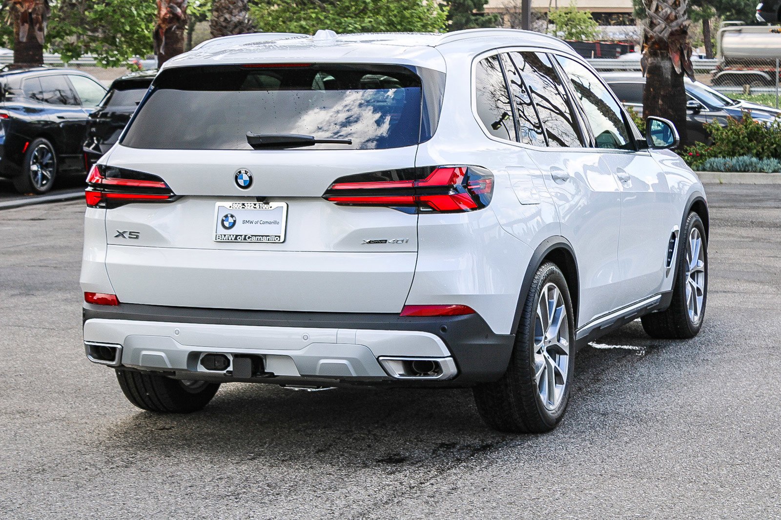 New 2026 Mineral White Metallic BMW xDrive40i image 6